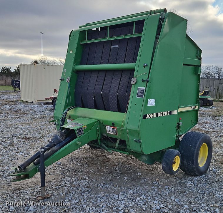 1995 John Deere 535  round baler - DN7178