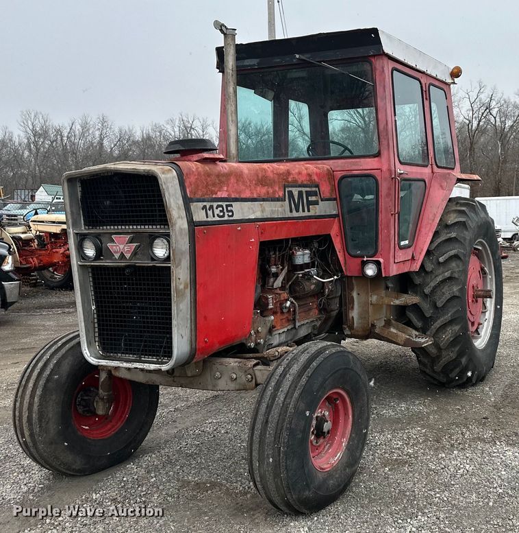 1973 Massey Ferguson 1135  tractor - LH9042
