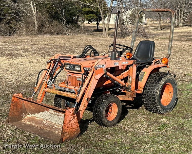 Kubota B7200D  MFWD tractor - LK9693