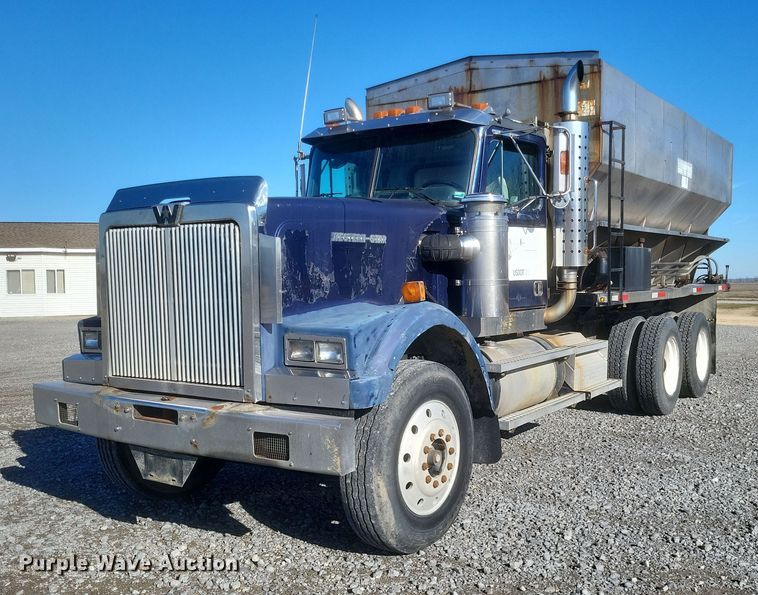 1998 Western Star 4964F  fertilizer delivery truck - MI9866
