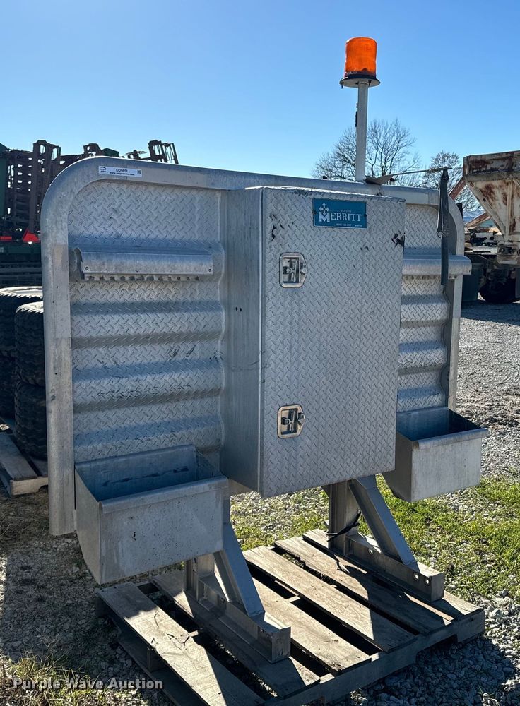 Merritt 320375C-0009  headache rack - OD9851