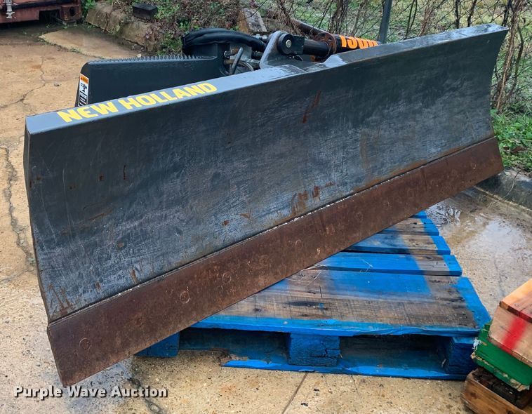 2008 New Holland 1300  skid steer dozer blade - DP8810