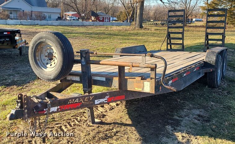 2012 Maxey  equipment trailer - LJ9460