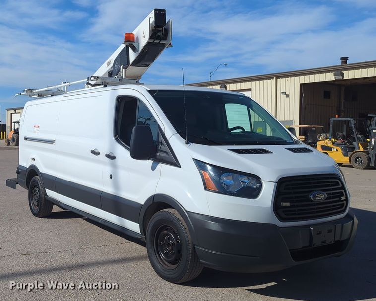 2018 Ford Transit 350  van with bucket lift - OD9093