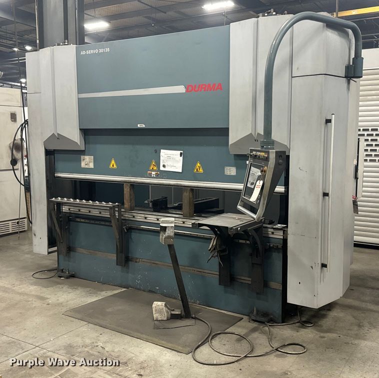 2013 Durma Ad-Servo 30135  press brake - OD9858