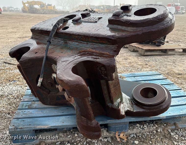 JRB PC600LC-7  excavator quick coupler - NI9698