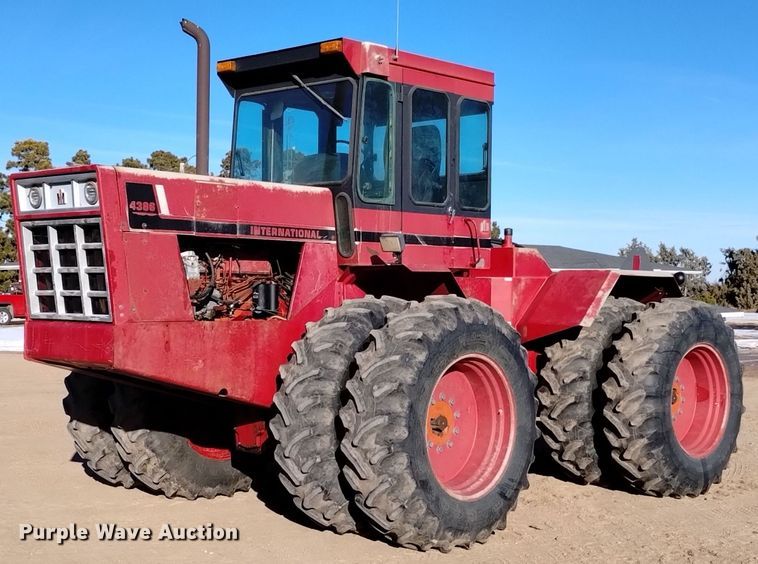 1980 International 4386 4WD tractor - DK8972