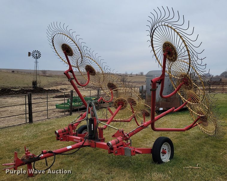 Tonutti hay rake - DL7827