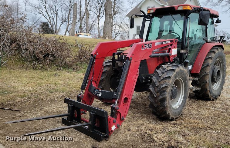 2012 Case Farmall 105U MFWD tractor - DL7832