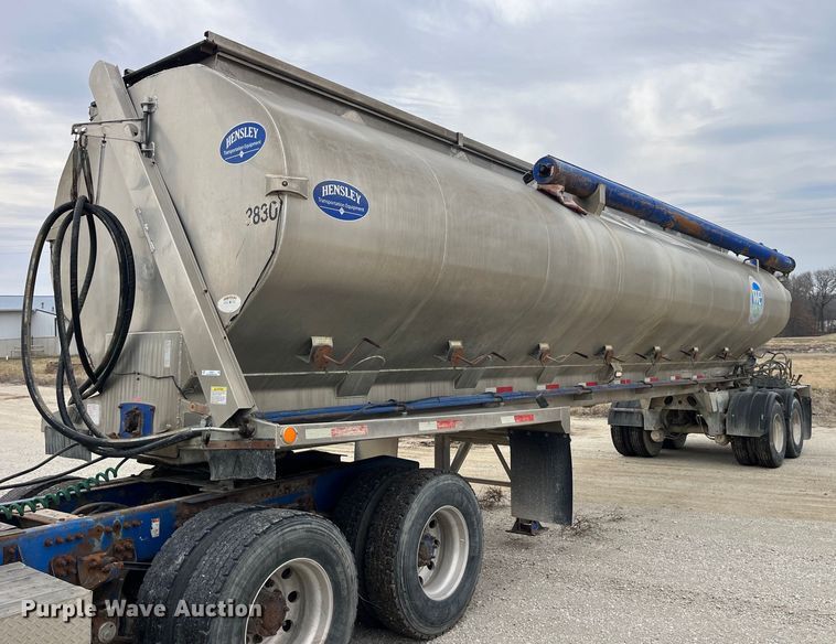 2012 Hensley ATLW-36-32-8 feed delivery trailer - LD9927