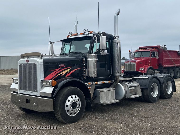 2007 Peterbilt  379 semi truck - LO9461