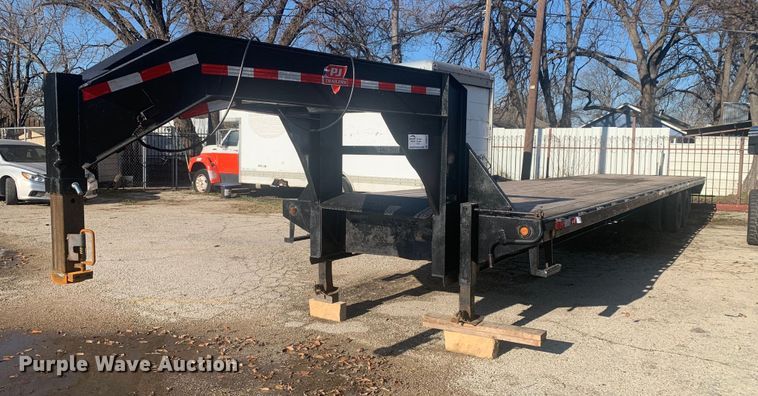 2019 PJ REM Gooseneck FD402 equipment trailer - DP8817