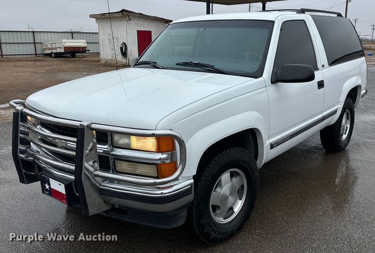 1999 Chevrolet Tahoe SUV - IB9335
