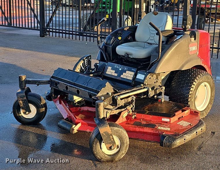 Toro  Groundsmaster 7200  ZTR lawn mower - IO9836