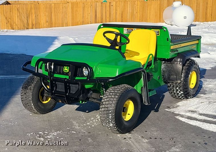 John Deere Gator TS utility vehicle - MQ9573