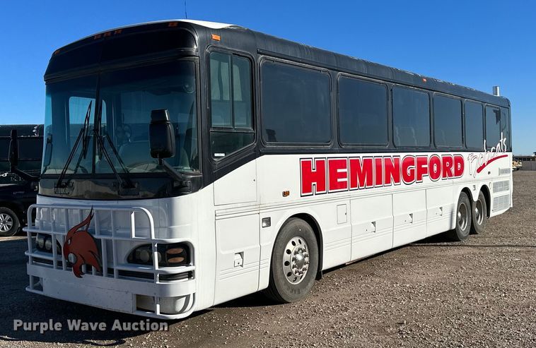2001 Blue Bird LTC-40 coach bus - NS9142