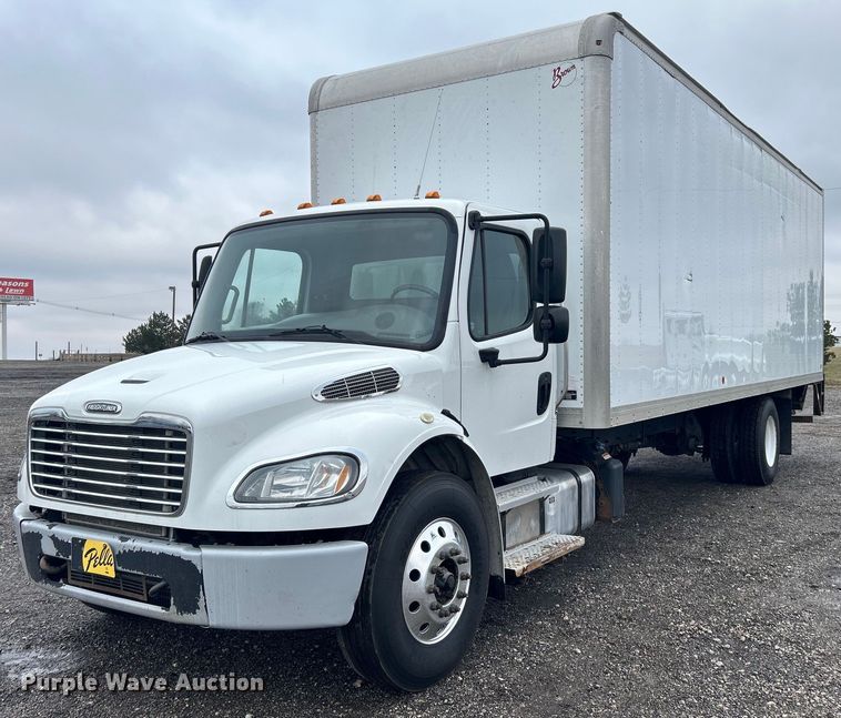 2017 Freightliner  Business Class M2 box truck - OI9518
