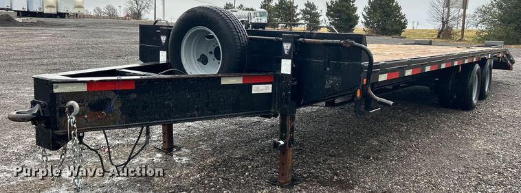 2009 Top Hat equipment trailer - OM9227