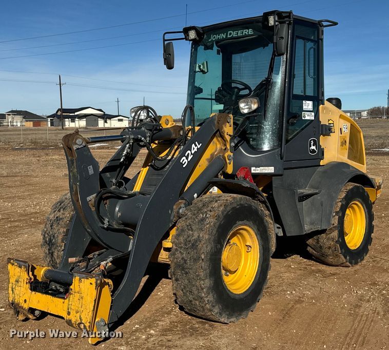2019 John Deere 324L wheel loader - DK6742