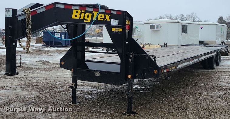 2023 Big Tex 22GN-35BK+5MR equipment trailer - DN8263
