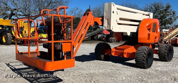 2014 JLG 450AJ boom lift - DQ2352