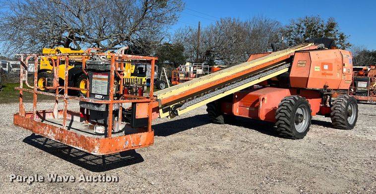 2012 JLG 600S boom lift - DQ2355