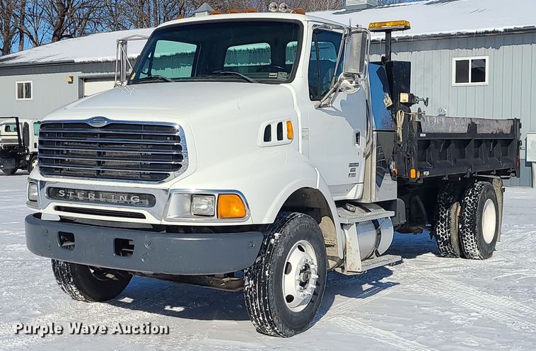 2007 Sterling L-Line dump truck - MQ9568