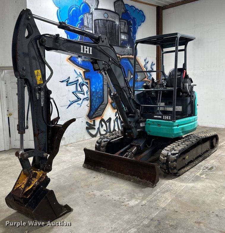2015 IHI 35V4 mini excavator - NM9234