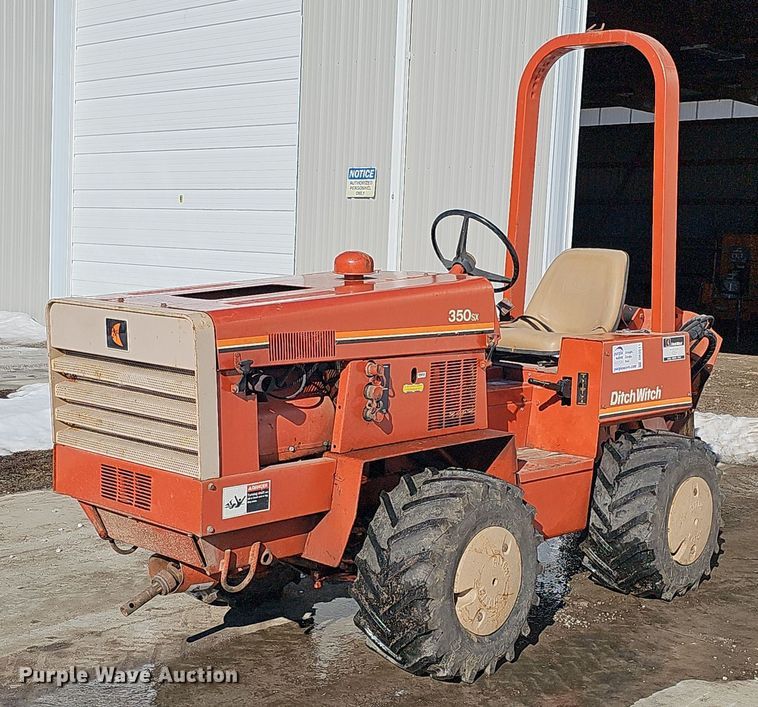 1976 Ditch Witch 350SX WISC vibratory cable plow - DK0511