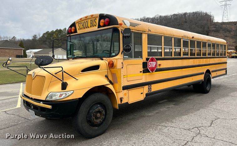 2008 IC CE200 school bus - NE9701