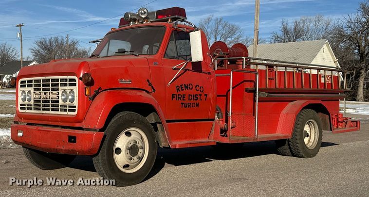 1969 GMC 5500 fire truck - NI9725