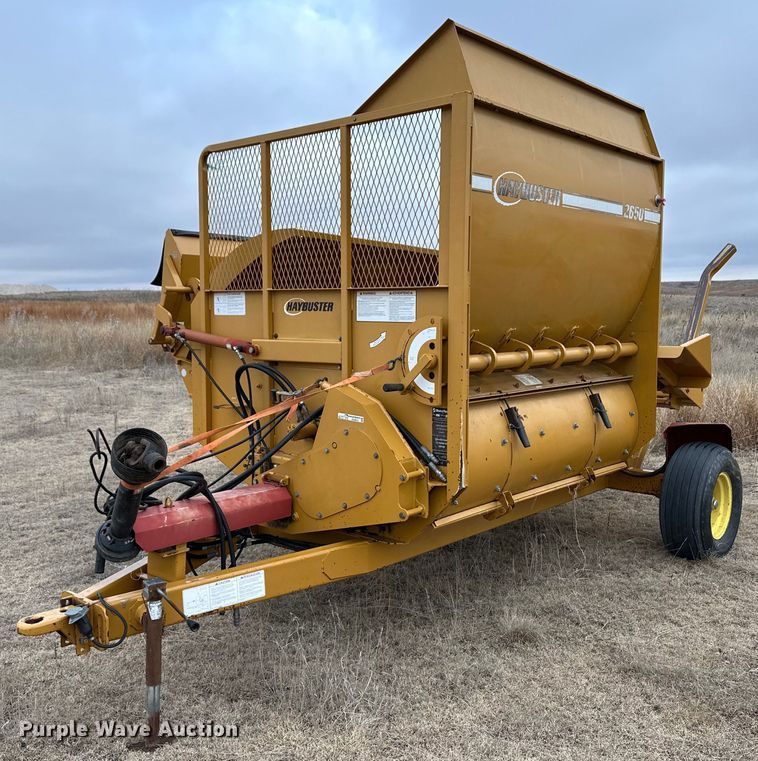 Haybuster 2650 bale processor - EK9953