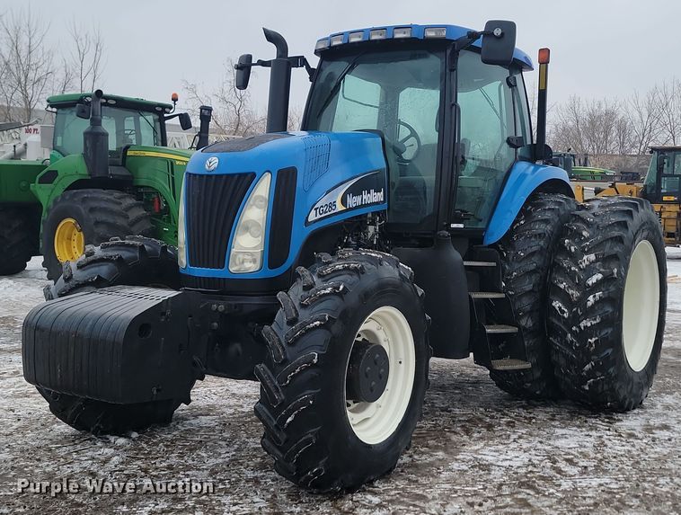 2005 New Holland TG285 MFWD tractor - LA9546