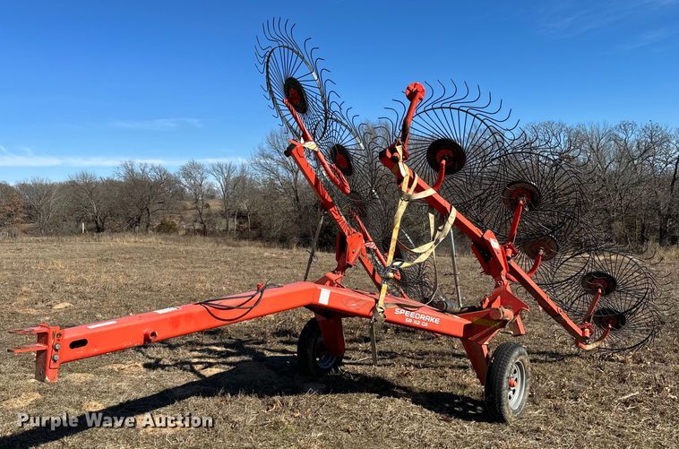 Kuhn Speedrake SR112 G11 hay rake - NA9760