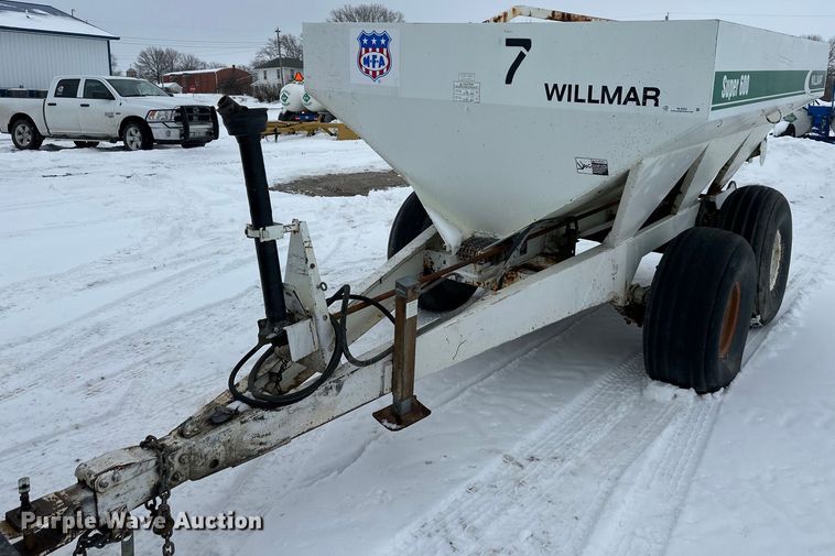 Willmar  Super 600 spreader - NL9352