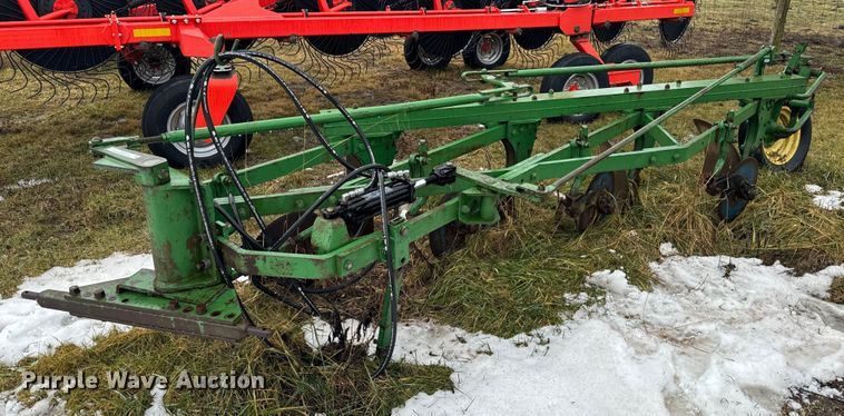 John Deere F145 four bottom plow - NM9244