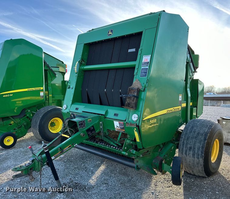 John Deere  569 Mega Wide Plus round baler - OM9755