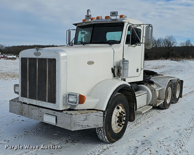 1997 Peterbilt 357 semi truck - NP9308