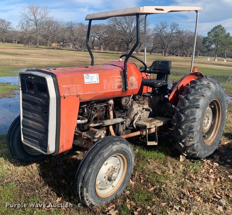 1985 Massey Ferguson  245 tractor - DM7744