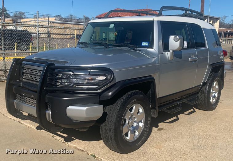 2007 Toyota  FJ Cruiser SUV - DP8832