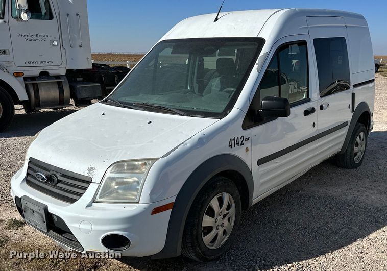 2013 Ford Transit Connect van - DQ1469