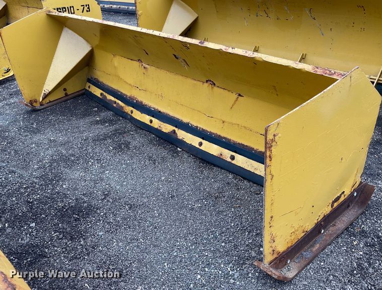 Protech 120" W skid steer snow pusher - DS5419