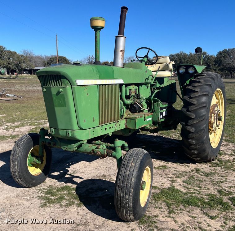 1963 John Deere 3010 tractor - EI0596