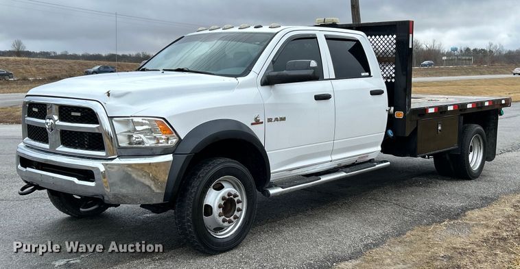 2014 Dodge  Ram 4500 Crew Cab flatbed truck - NE9766