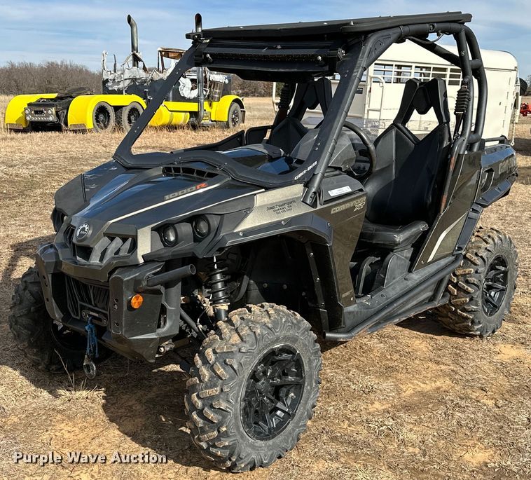 2019 Can-Am Commander XT 1000R utility vehicle - OM9822