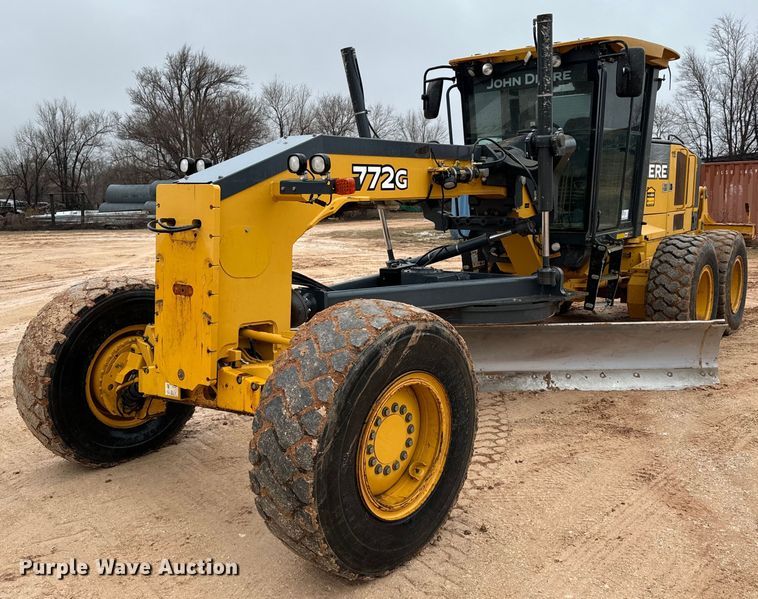 2011 John Deere 772G motor grader - DK6771