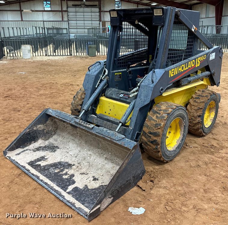 2000 New Holland LS160 skid steer loader - DK6772