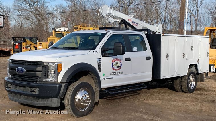 2018 Ford  F450 Super Duty XL Crew Cab utility / service truck - DM7734