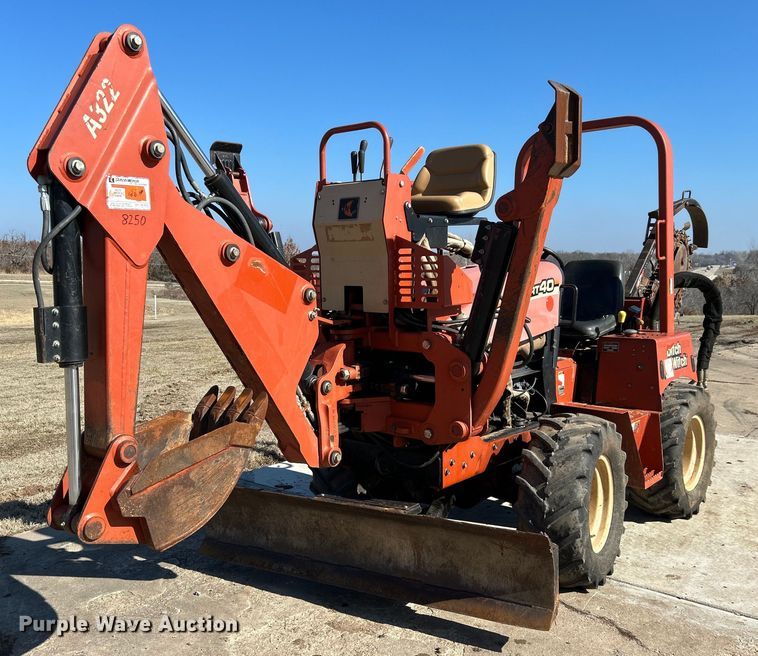 2006 Ditch Witch  RT40 trencher - DN0682