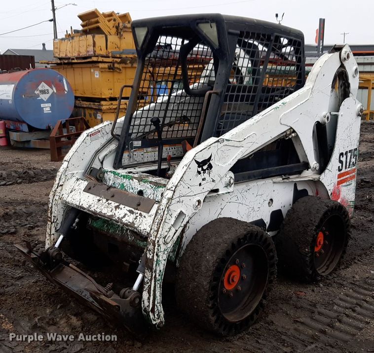 2004 Bobcat S175 skid steer loader - DV9760